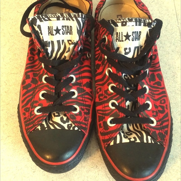 custom chuck taylors